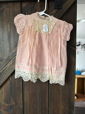 Vintage Girls Pink Lace-Trim Vintage Style Top